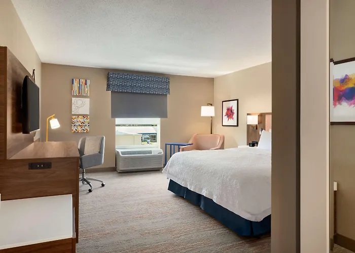 Hampton St. Louis-columbia Hotel Millstadt Junction