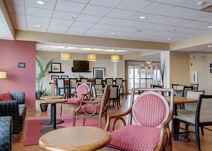Hotel Hampton St. Louis-columbia