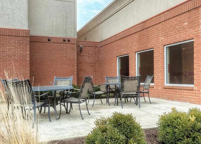 Hotel Hampton St. Louis-columbia