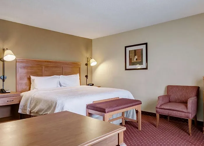 Hotel Hampton St. Louis-columbia