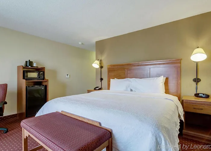 Hotel Hampton St. Louis-columbia